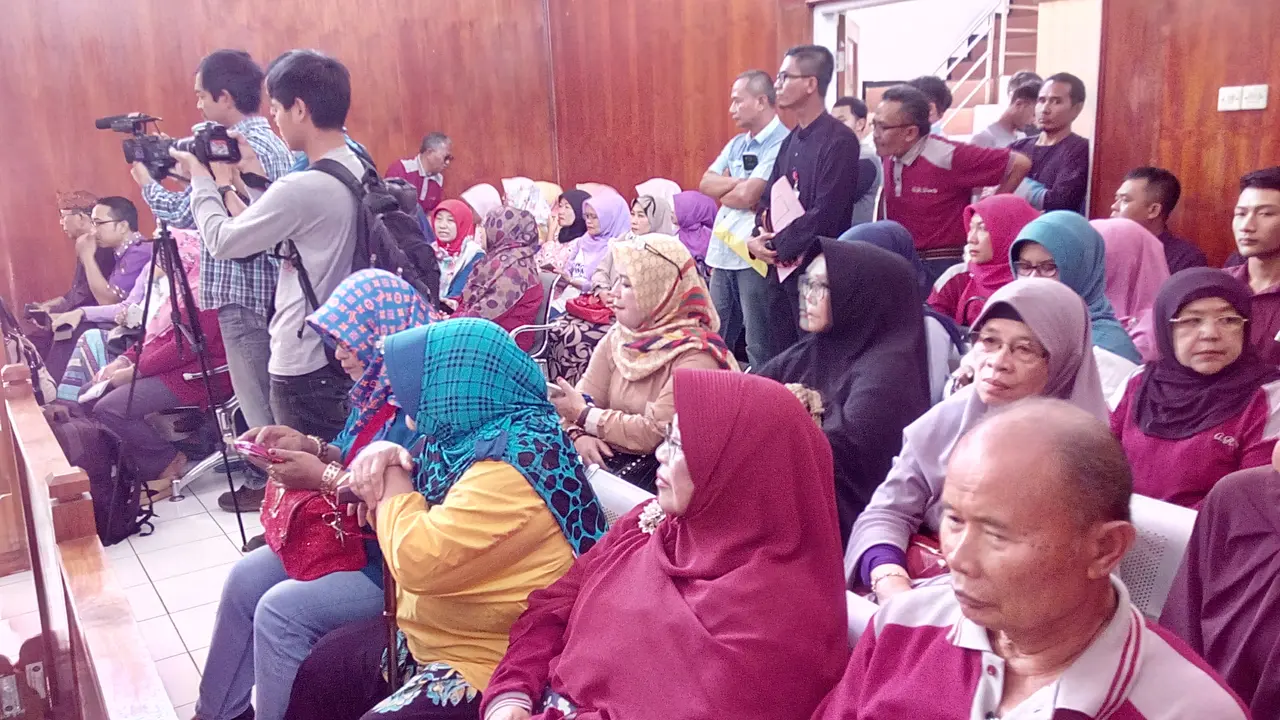 Tak Kuat Mental, Anak Penggugat Ibu Kandung Rp 1,8 M Absen Sidang