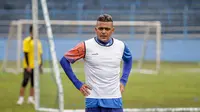 Pelatih Arema: Jangan Remehkan Cristian Gonzales!