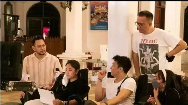 6 Momen Alleia Dampingi Ariel NOAH di Berbagai Kesempatan, Penuh Kasih Sayang