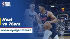 Berita video highlights laga pertama semifinal Playoff NBA 2022 wilayah timur, Miami Heat menang atas Philadelphia 76ers 106-92, Selasa (3/5/2022) pagi hari WIB.