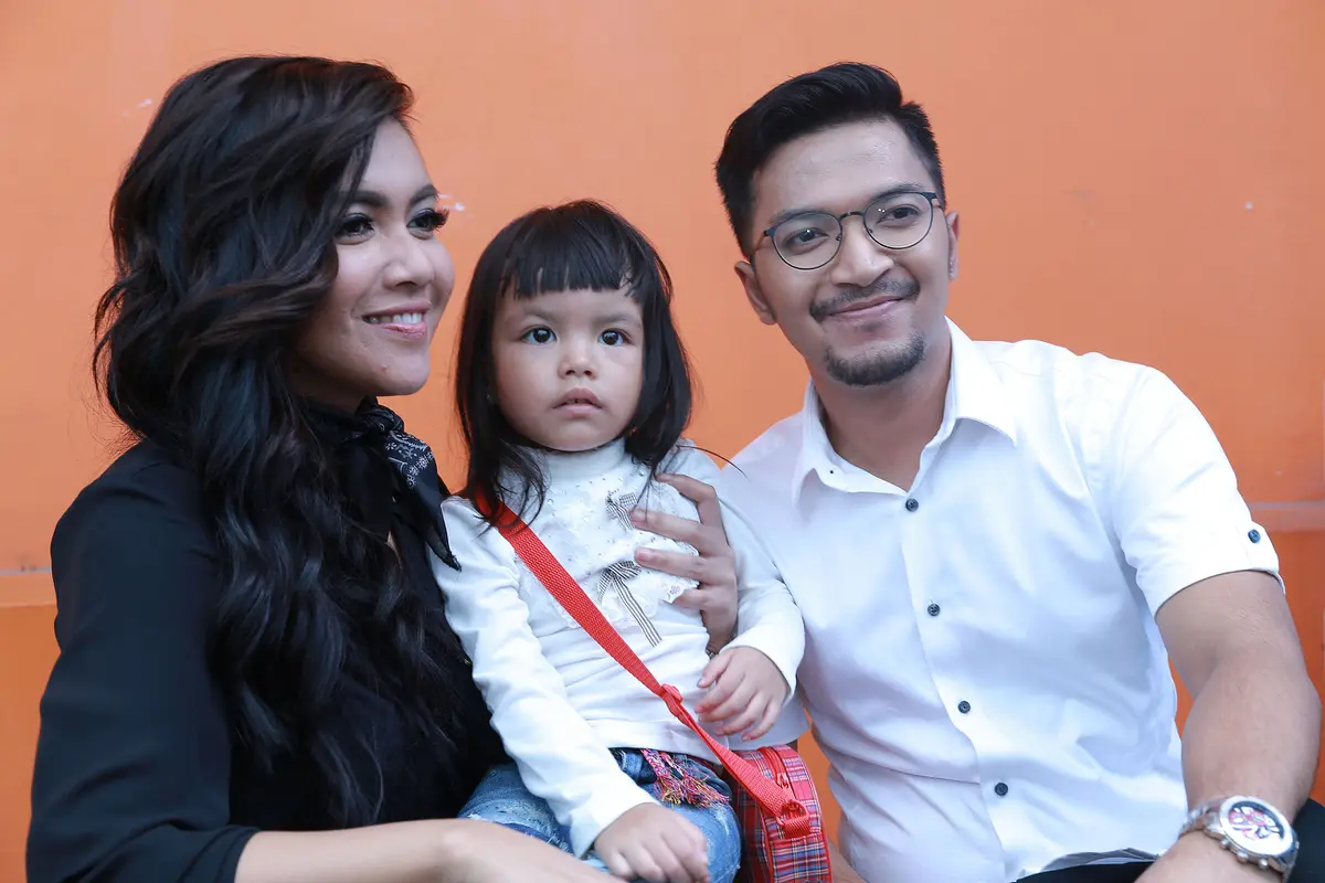 [Bintang] Denada dan Ihsan Tarore