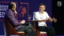 Presiden Bank Dunia Jim Yong kim bersama Pendiri Alibaba Group Jack Ma dalam diskusi panel “Disrupting Development” Pertemuan IMF-Bank Dunia di Nusa Dua, Bali pada Jumat (12/10). (Liputan6.com/Angga Yuniar)