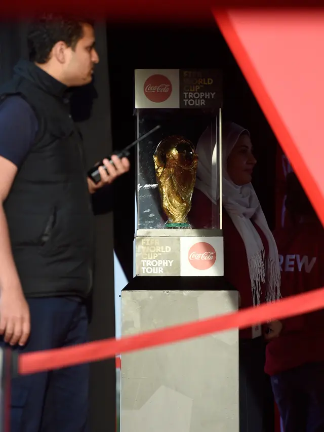 Trofi Piala Dunia 2018
