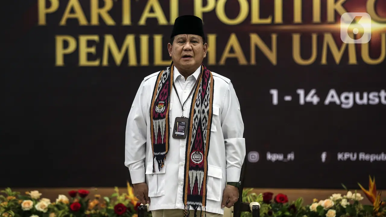 Prabowo Daftarkan Partai Gerindra ke KPU