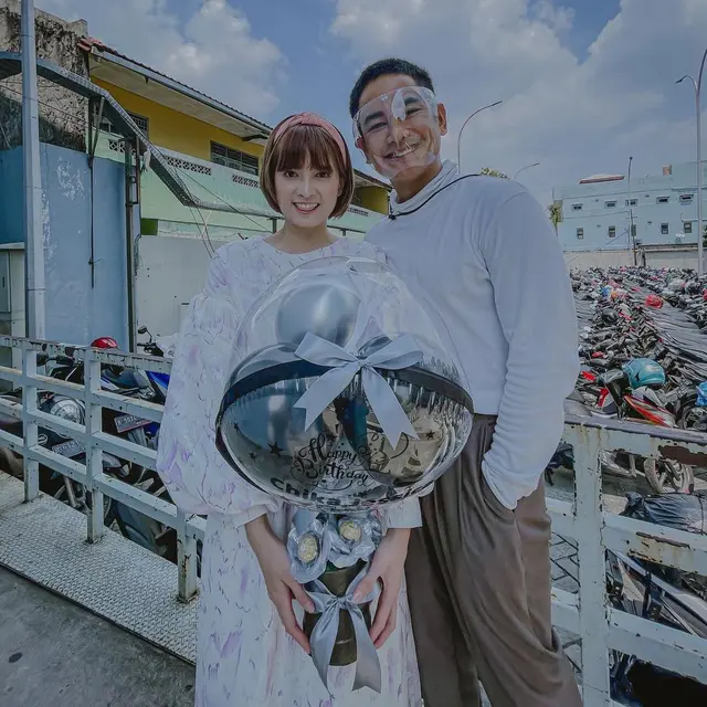 Didoakan Balikan, Ini 6 Potret Kedekatan Chika Jessica dan Dwi Andhika