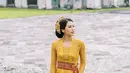 Meski waktu Maudy Ayunda mepet saat fitting, namun ia suka dengan hasilnya. (Foto: Instagram/@didietmaulana)