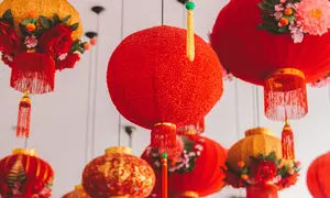 Berapa Hari Lagi Imlek 2026? (Foto: Humphrey M/Unsplash)