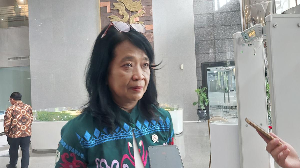 Prabowo Subianto Minta Menko AHY Bentuk Badan Terkait Proyek Tanggul Laut Raksasa