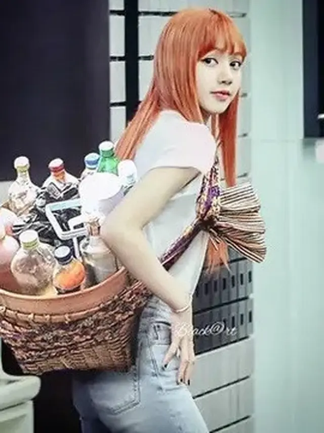 6 Editan Foto Lisa Blackpink Berbagai Profesi Ini Bikin Ngakak