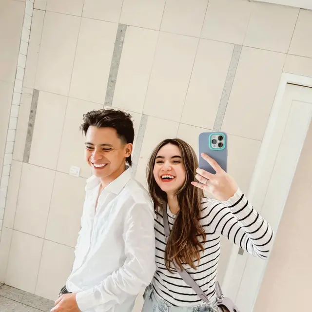 Potret 6 Pemain Mermaid in Love Bareng Pasangan, Syifa Hadju Baru Go Public