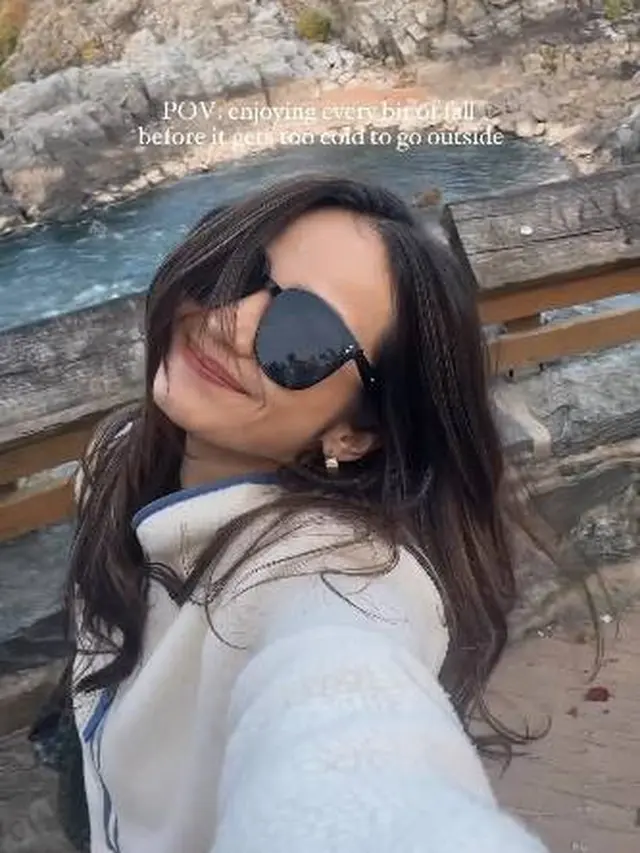 Tampil Stylish, Ini 7 Momen Seru Enzy Storia Main ke Great Falls National Park