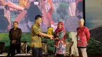 Ni Made Sumiarsih usai memberikan sambutan sambutan dalam acara ‘Seminar Bendungan Besar 2018’ di Mataram, NTB, Sabtu (26/5/2018).
