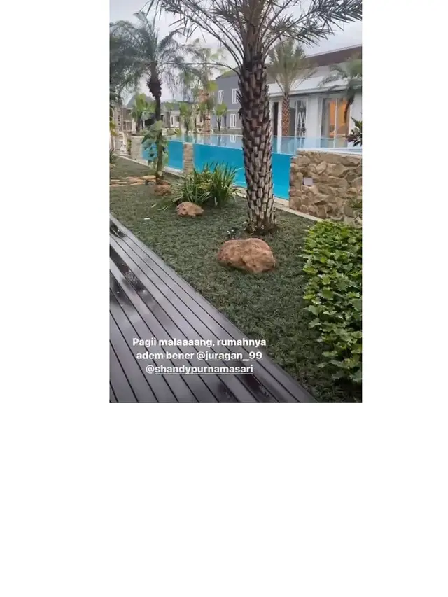 7 Potret Villa Mewah Crazy Rich Malang, Ada Kiswah Kabah dari Taqy Malik