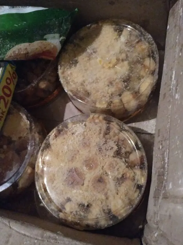 6 Potret Kue Kering Hancur Efek Pengiriman Jauh Ini Bikin Kecewa