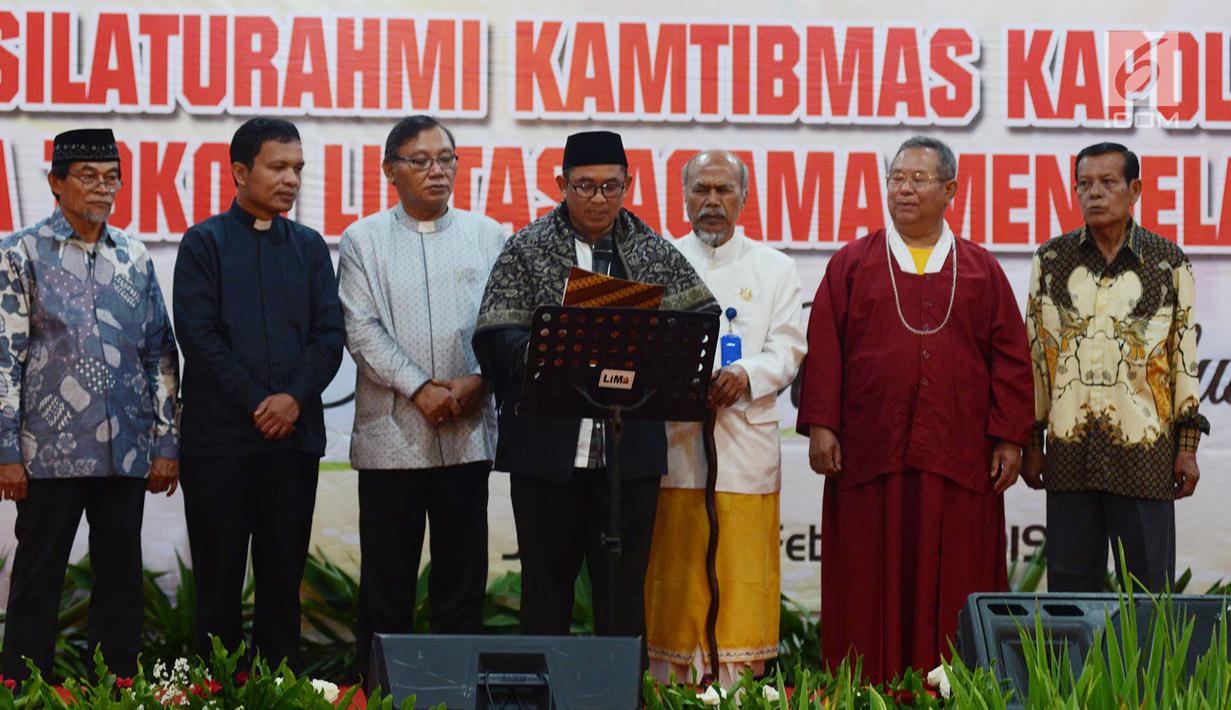 FOTO: Tokoh Lintas Agama Ikrar Pemilu Damai Tanpa Hoaks 