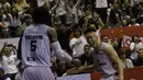 Pebasket Stapac Jakarta, Abraham Damar, melakukan selebrasi usai mengalahkan Satria Muda Jakarta pada laga final IBL 2019  di C-Tra Arena, Bandung, Sabtu (23/3). Stapac menang 74-56 atas Satria Muda. (Bola.com/M Iqbal Ichsan)