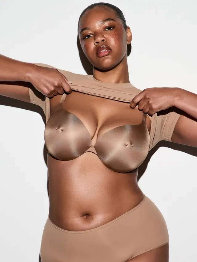 Skims Rilis Pierced Nipple Bra Seharga Rp1,2 Juta-an, Inovasi Kim Kardashian yang Bikin Heboh Lagi Dunia Fashion