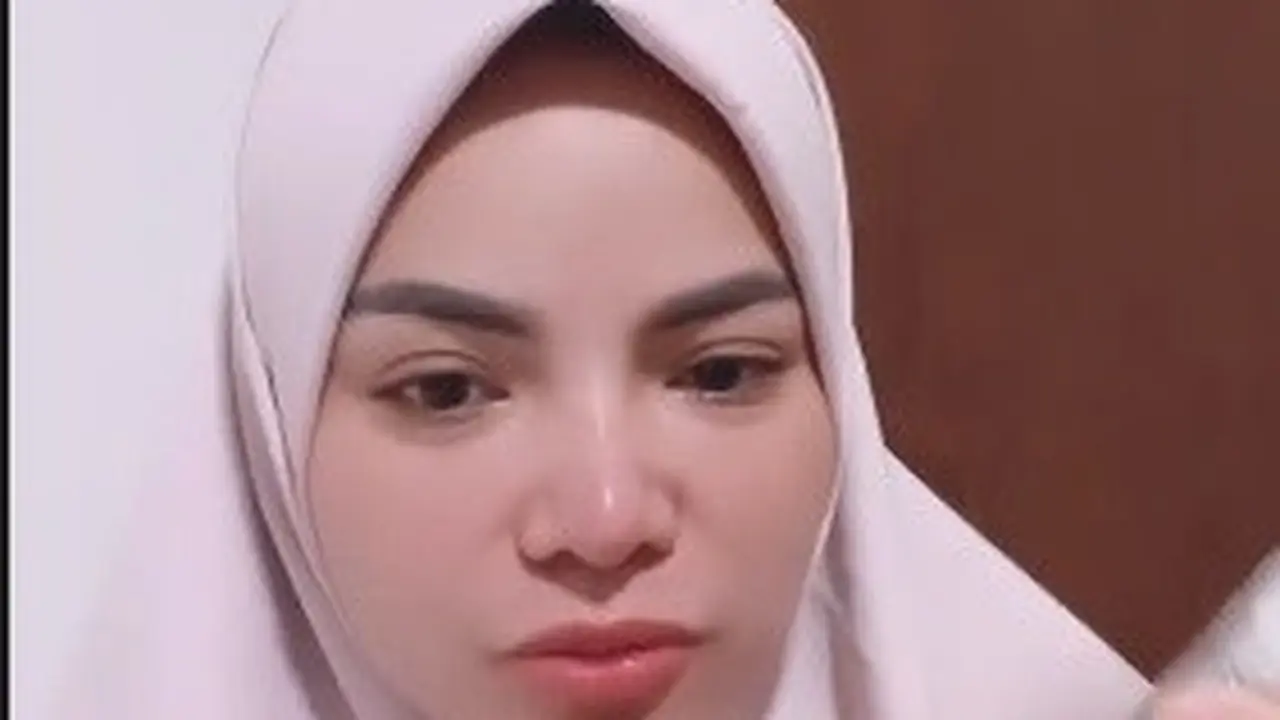 Dinar Candy umrah di bulan Ramadhan 2022 (Foto Instagram/@dinar_candy)