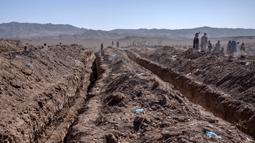 Korban gempa magnitudo 6,3 yang mengguncang Afghanistan kembali bertambah. (AP Photo/Ebrahim Noroozi)