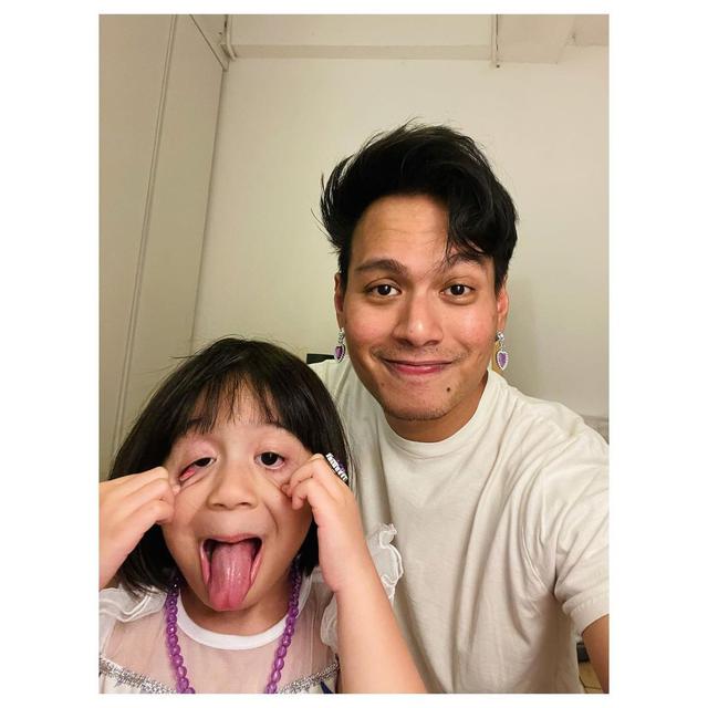 Rendy Pandugo dan putrinya, Dara. (instagram.com/rendypandugo)
