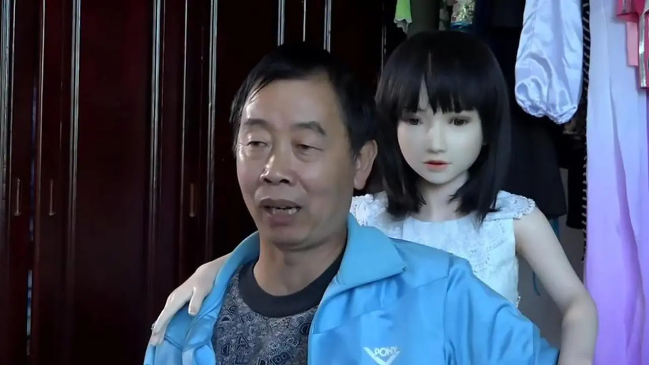 [Bintang] Boneka Seks