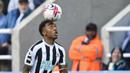 Newcastle unggul lebih dulu di menit ke-65 setelah Joe Willock secara tidak terkawal menyundul bola ke gawang Manchester United. (AFP/Oli Scarff)