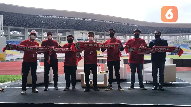 Persis Solo