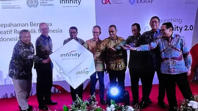 OJK dan Kemenekraf/Bekraf menandatangani nota kesepahaman (MoU) sebagai bentuk komitmen bersama dalam memperkuat pengembangan sektor ekonomi kreatif nasional.