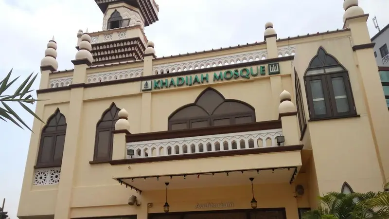 Masjid Khadijah yang terletak di 583 Geylang Road Singapura