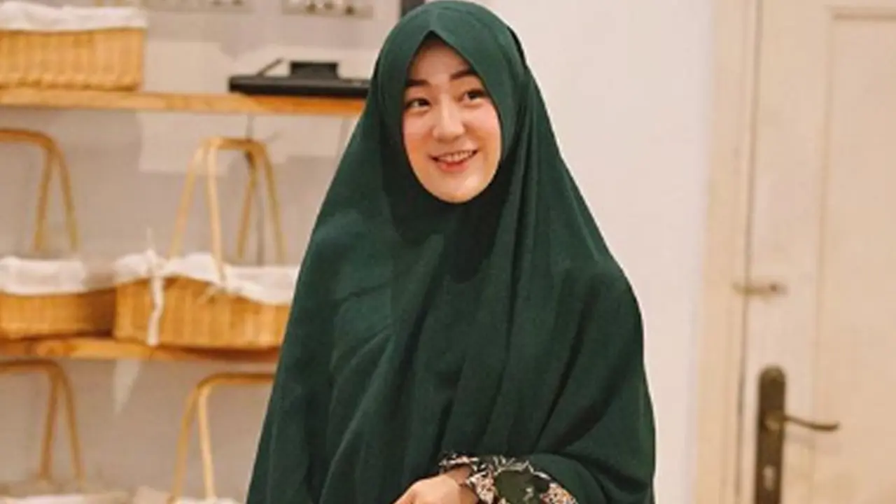 Larissa Chou