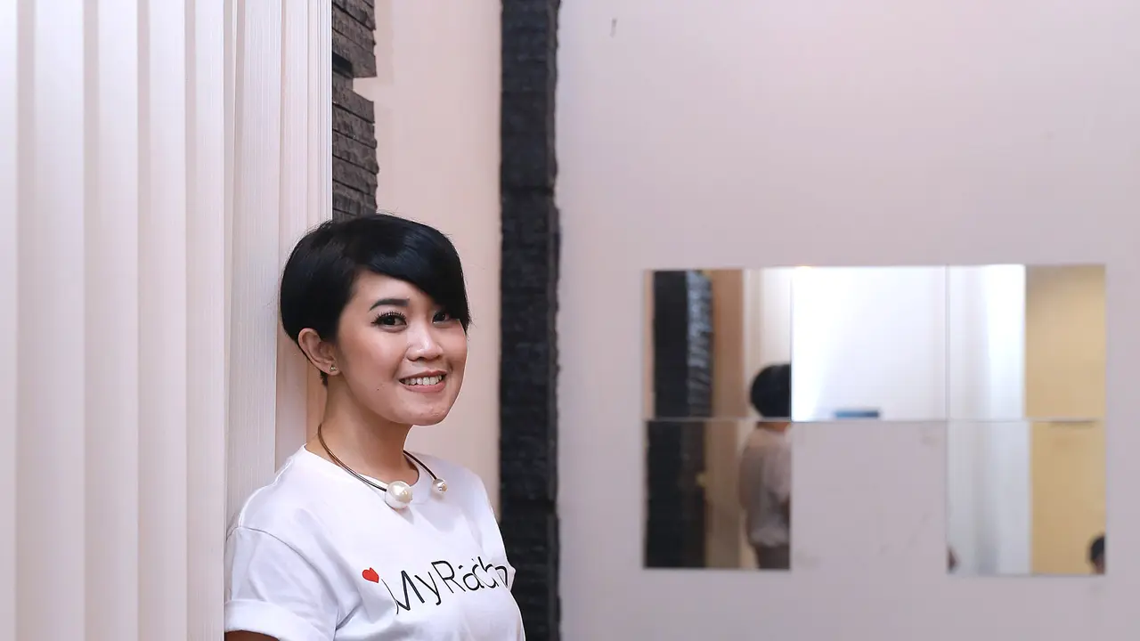 [Bintang] Radhini