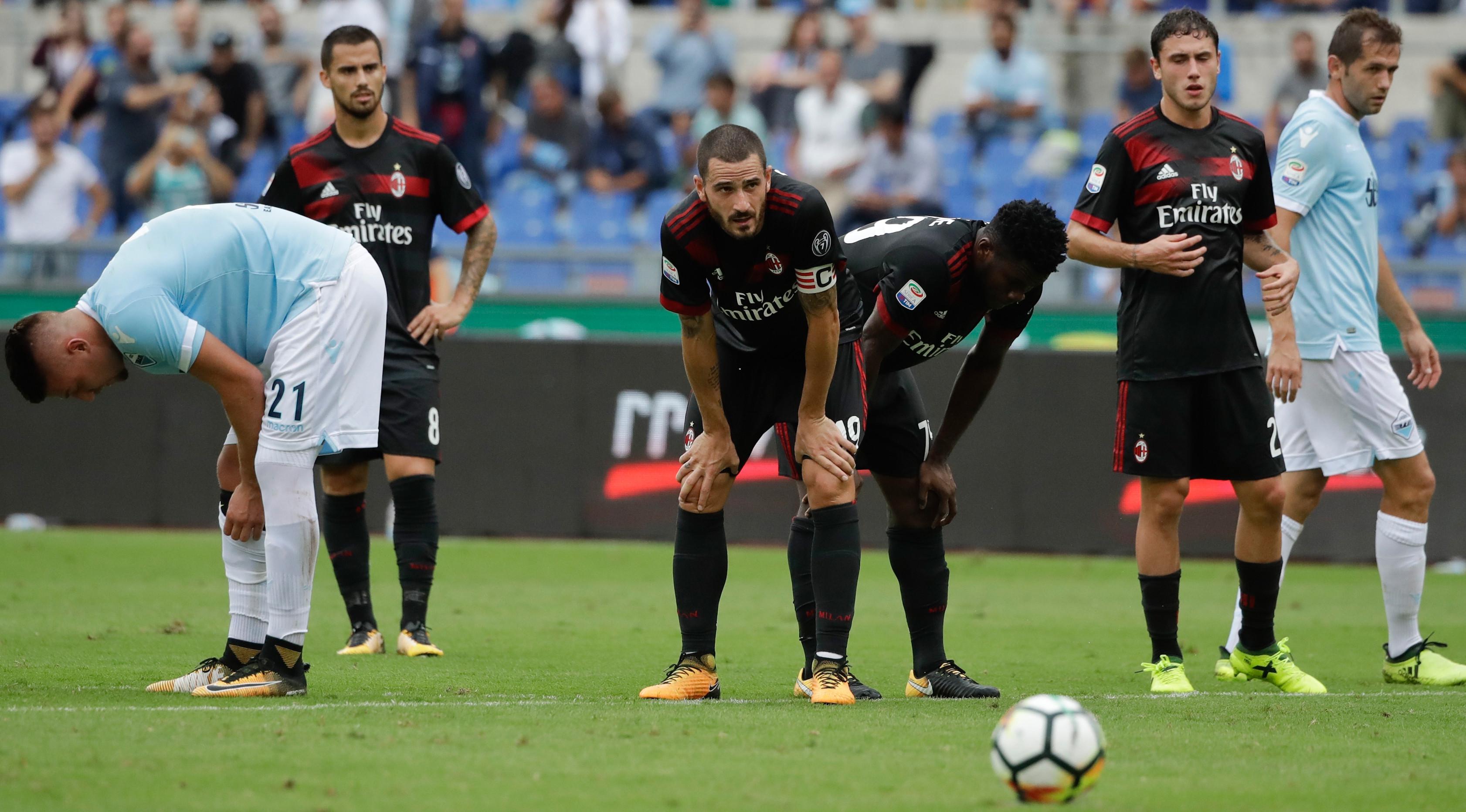 AC Milan saat dikalahkan Lazio. (AP Photo/Alessandra Tarantino)