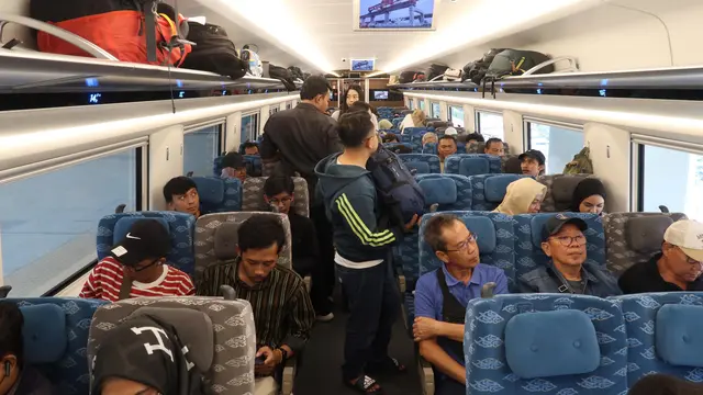 Jumlah penumpang yang dilayani Kereta Cepat Whoosh pada akhir pekan sebanyak 23.439 penumpang
