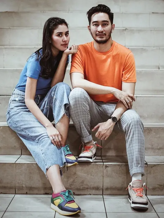 Syahnaz Sadiqah dan Jeje Govinda