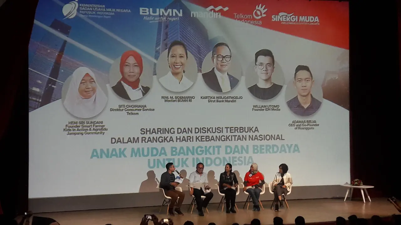 Menteri BUMN Rini Soemarno saat memperingati Hari Kebangkitan Nasional (Harkitnas) di Lotte Shopping Avenue, Jakarta, Rabu (23/5/2018).(Liputan6.com/Bawono)