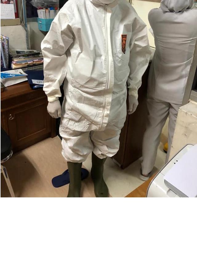 7 Potret Tenaga Medis Bekerja 48 Jam Non-Stop Tangani Virus Corona Ini Bikin Salut