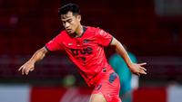 Masih Berduka, Pratama Arhan Dipastikan Absen saat Bangkok United Bertandang ke Markas Persib Malam Nanti
