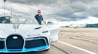 Steven Jenny, test driver yang kerap mengetes mobil baru Bugatti (Motor Authority)