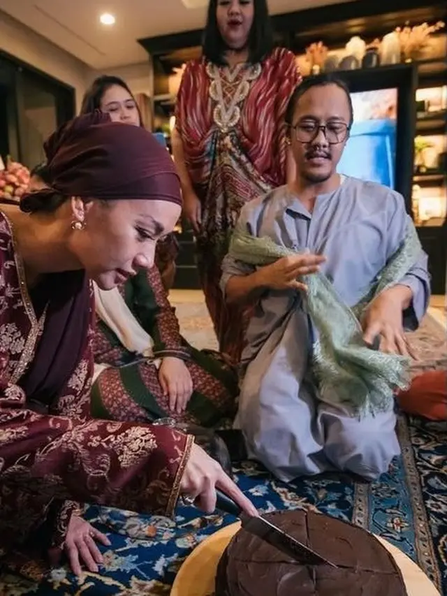 Ultah BCL ke-41 (Instagram/itsmebcl)