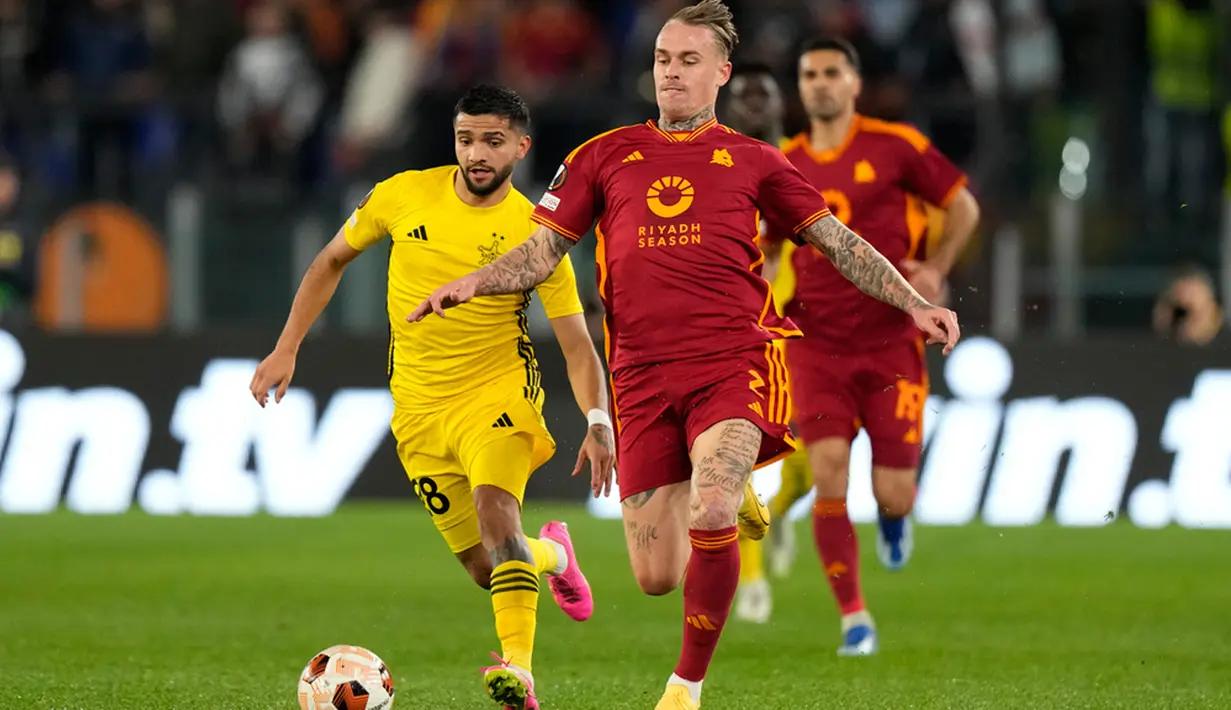 AS Roma sudah membuka keunggulan saat laga baru berjalan 11 menit. (AP Photo/Andrew Medichini)