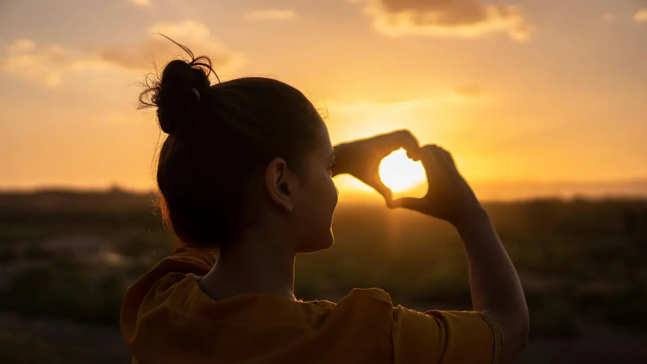 Mengenal Konsep Self-Compassion, Seni Menyayangi Diri Sendiri agar Lebih Bahagia