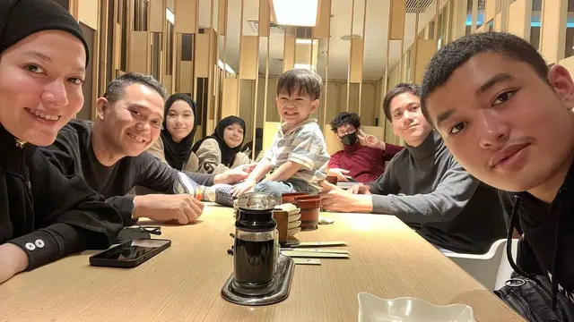 Alami Keguguran, Ini 6 Momen Kompak Lyra Virna Bersama Buah Hati