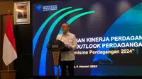 Menteri Perdagangan (Mendag) Zulkifli Hasan dalam konferensi pers Capaian Kinerja 2023 dan Outlook Perdagangan 2024, di Kantor Kementerian Perdagangan, Jakarta, Kamis (4/1/2024). (Tira/Liputan6.com)