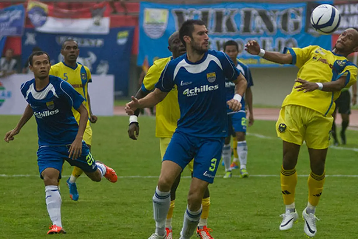 persib-imbang-140119c.jpg