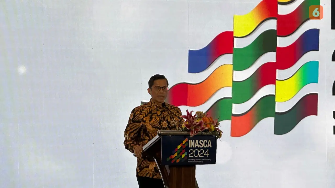 Wakil Menteri Luar Negeri RI Pahala Mansury dalam acara pembukaan INASCA 2024 Business Forum di Hotel Four Seasons, Jakarta, Senin (7/10/2024). (Liputan6.com/Benedikta Miranti)