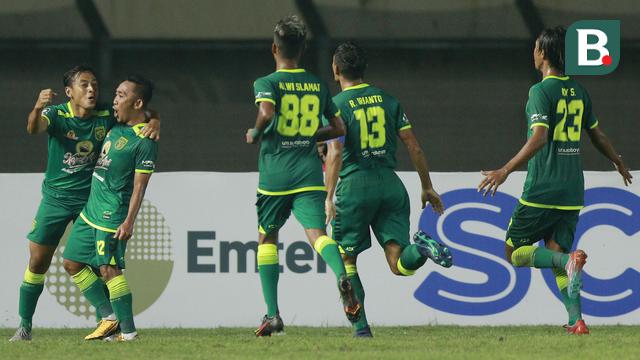 FOTO: Persebaya Raih Kemenangan kedua usai Tundukkan Madura United 2-1 - Rendi Irwan; Tim Persebaya Surabaya
