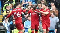 Sadio Mane mencetak gol untuk Liverpool ke gawang Man City (AFP)