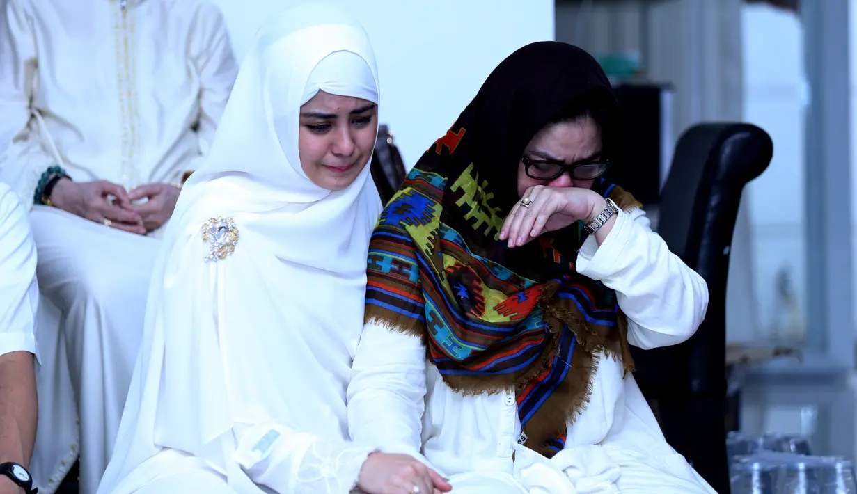 Kenyataan bahwa Risty Tagor segera dipinang Stuart Collin menciptakan bahagia sekaligus rasa kehilangan (Wimbarsana/Bintang.com)