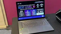 Asus&nbsp;ROG Zephyrus G16 dan TUF Gaming A14. (Liputan6.com/ Yuslianson)