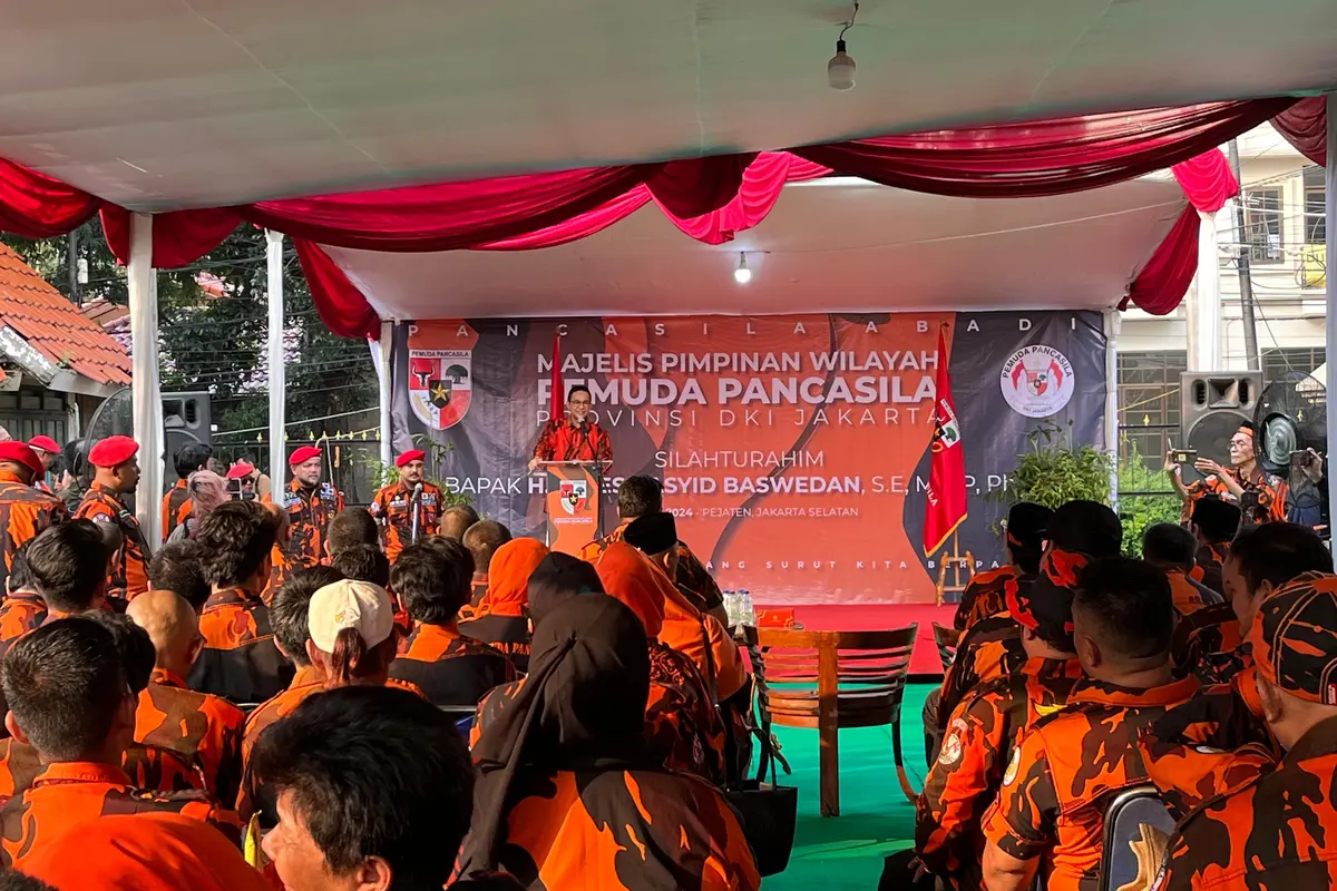 Mantan Gubernur DKI Jakarta periode 2017-2022 Anies Baswedan menghadiri silaturahmi dengan Majelis Pimpinan Wilayah Pemuda Pancasila (PP) DKI Jakarta di Gedung Sekretariat MPW PP DKI Jakarta, Pejaten, Jakarta Selatan, Rabu (19/6/2024) (Liputan6.com/Winda